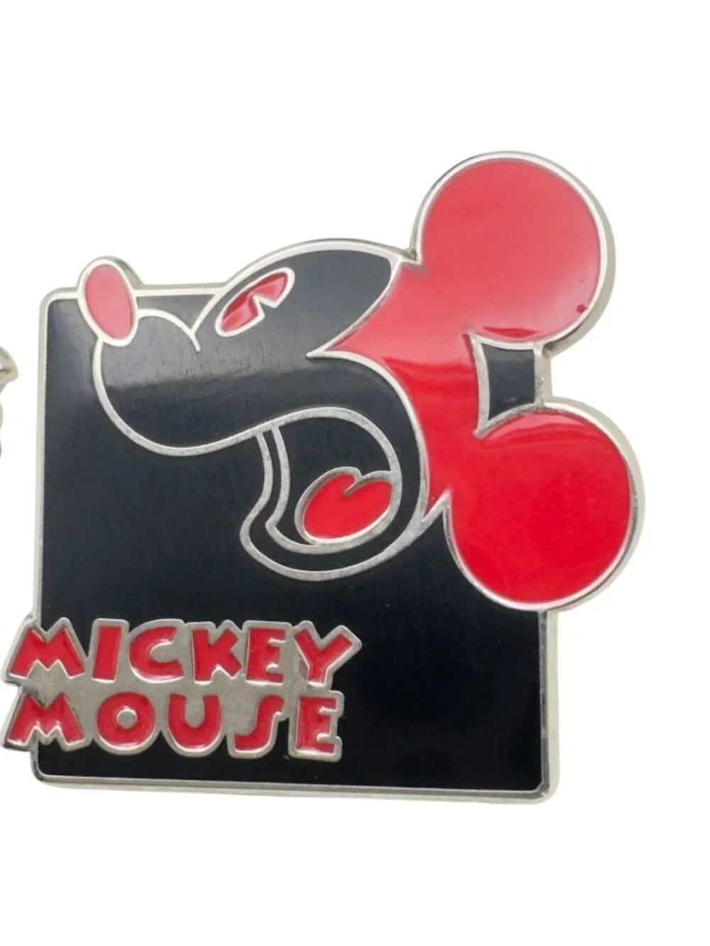 Mickey Mouse Pop-Art Expressions Mystery Pins 2012-2013 Red & Green Disney